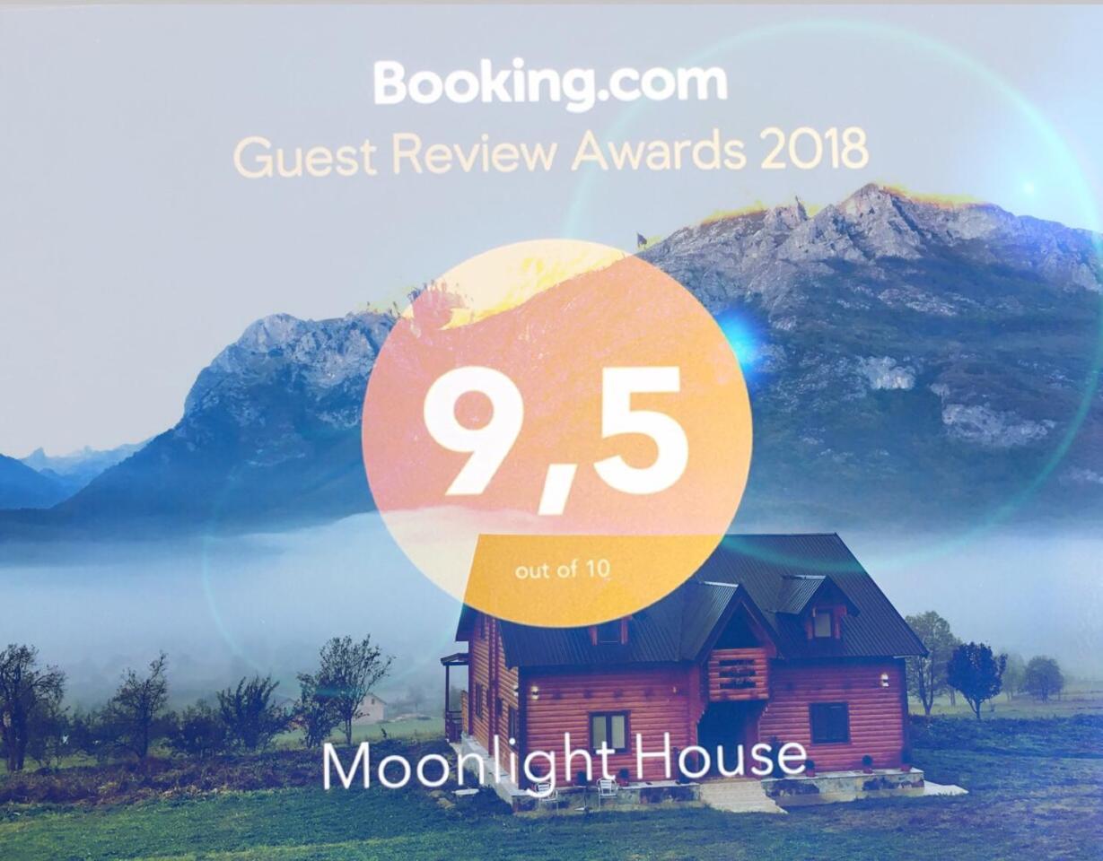 Hotel Moonlight House Vuthaj Exterior foto